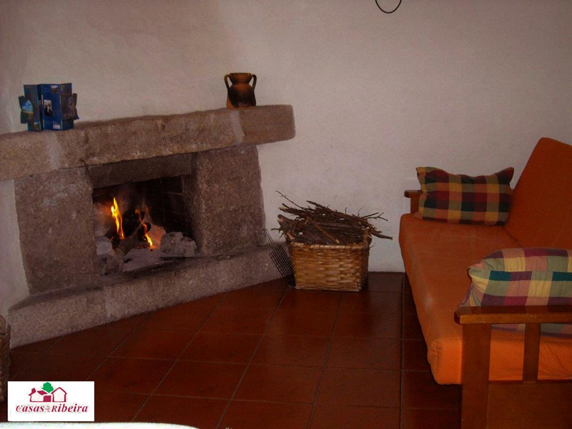 Casas Da Ribeira Guest House Seia Room photo